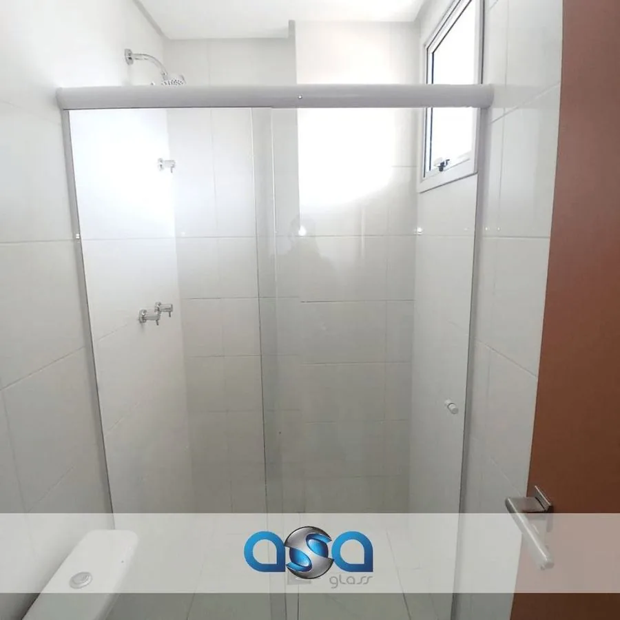 Varanda em curva em apartamento alto